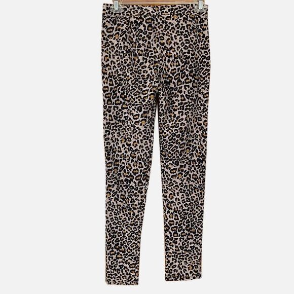 Coco + Carmen Leopard Print Leggings! - Picture 3 of 7